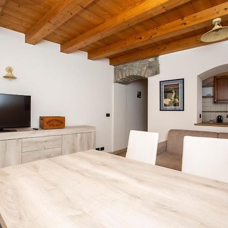 Studio Aubert Apartment Aosta Exterior foto